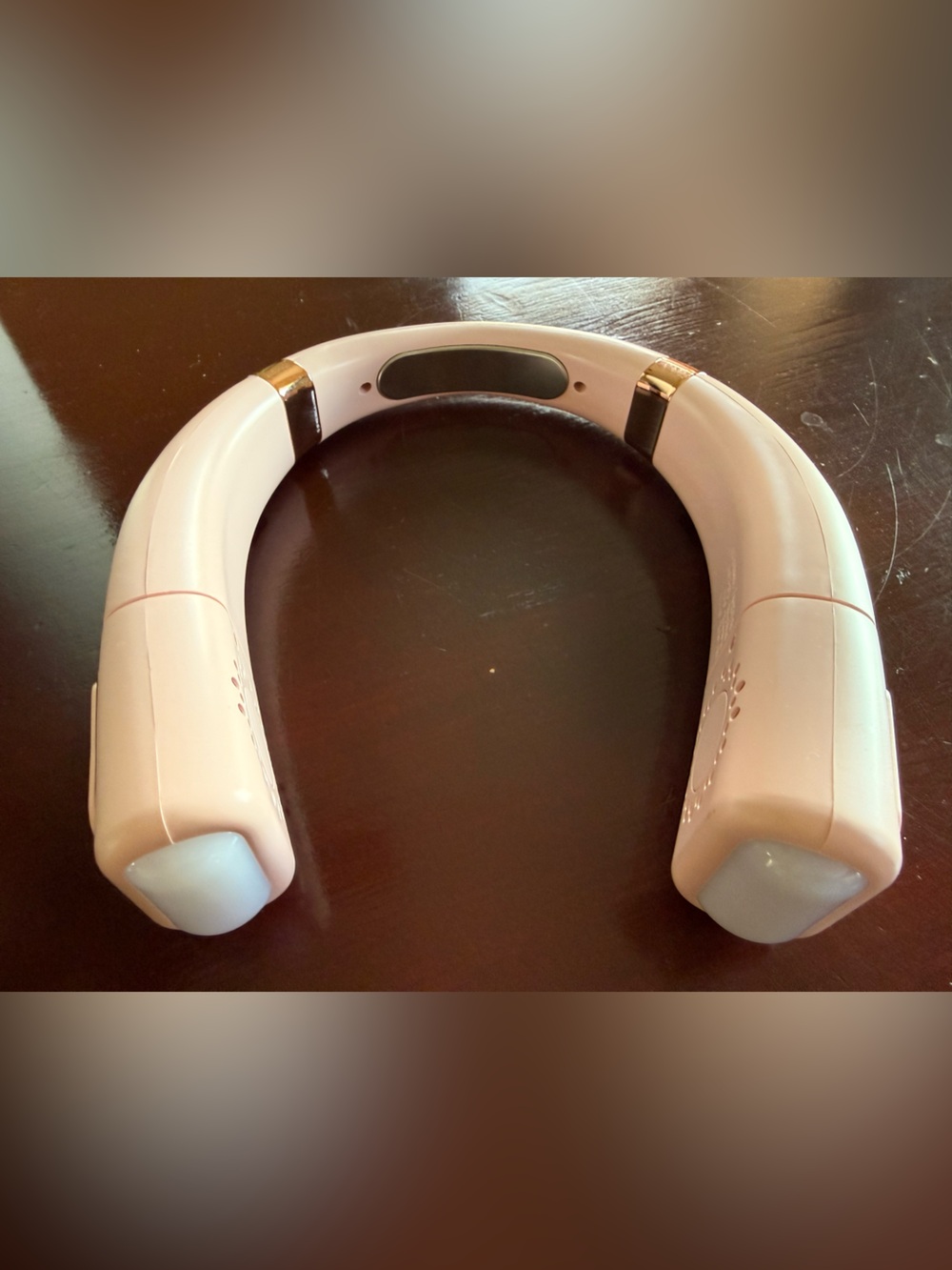 Wireless Neck Fan 5 speed with different lights setting - Pink